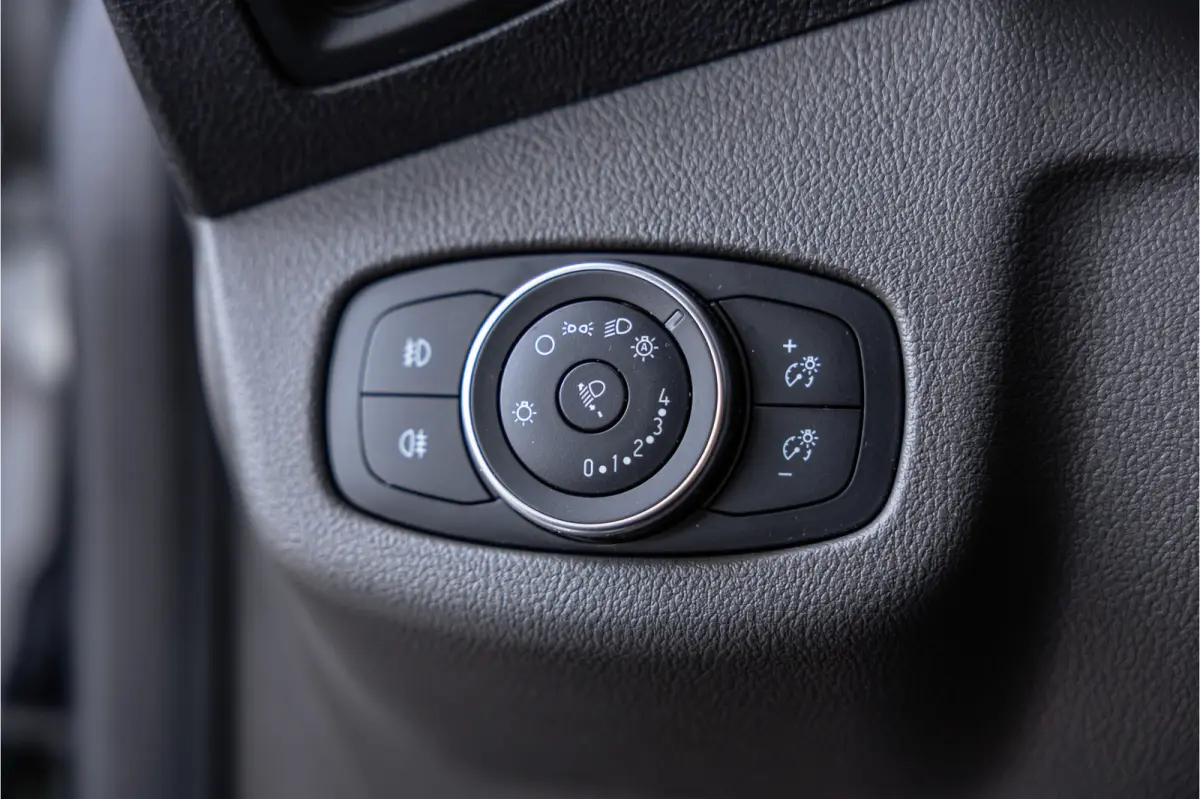 1.5 EcoBlue L2 | L+R Schuifdeur | Bi-Xenon | Blind Spot | Cruise control | Trekhaak | Navigatie | Camera | CarPlay | Stoelverwarming | Dealer onderhouden | Nieuwe APK