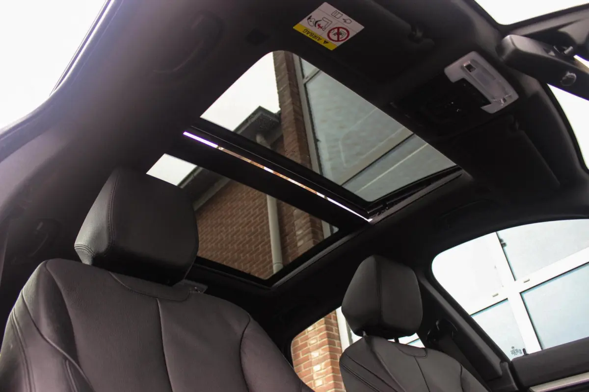 320i High Executive Edition | M Sportpakket | Panoramadak | Camera | HiFi audio | M-sportstuur | DAB | Cruise control | Stoelverwarming | LED | Park Assist