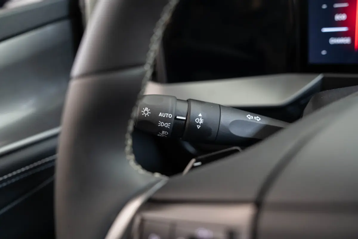 1.2 Turbo Hybrid GS | Tot 8 Jaar Garantie | Navigatie | Stoel & Stuurverwarming | Adaptive Cruise | Camera | Apple Carplay & Android Auto | Climate Controle |