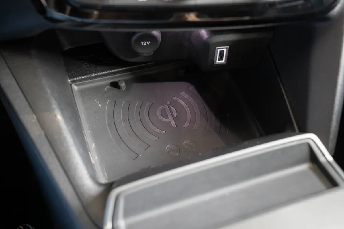 1.2 Turbo Hybrid GS | Tot 8 Jaar Garantie | Navigatie | Stoel & Stuurverwarming | Adaptive Cruise | Camera | Apple Carplay & Android Auto | Climate Controle |