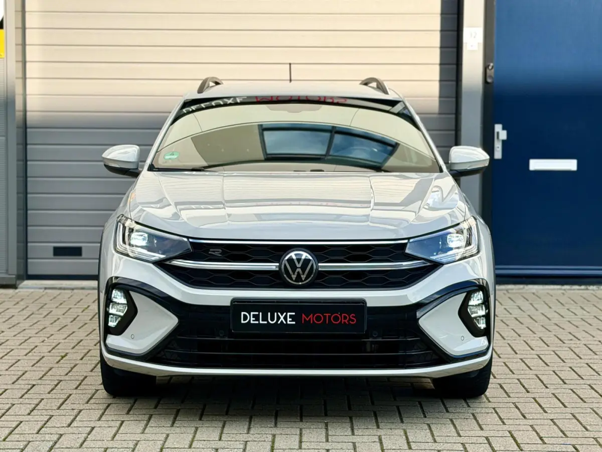 1.0 TSI R-Line I.Q|Keyless|Camera|ACC