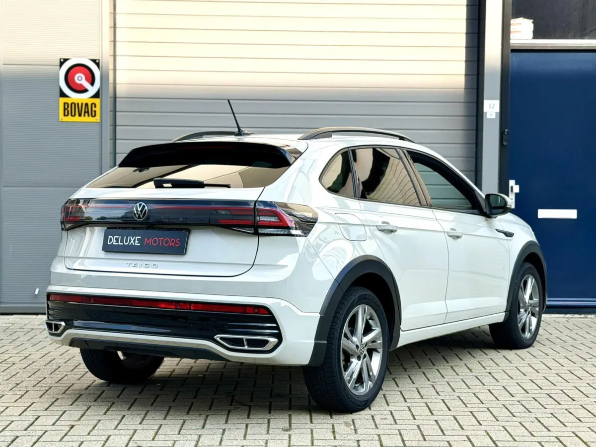 1.0 TSI R-Line I.Q|Keyless|Camera|ACC