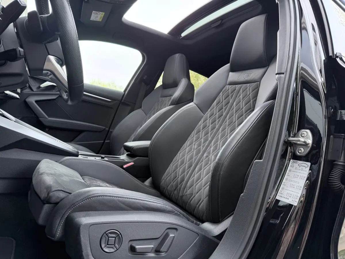 2.0 TFSI S3 quattro B&O/HuD/Memory/Pano