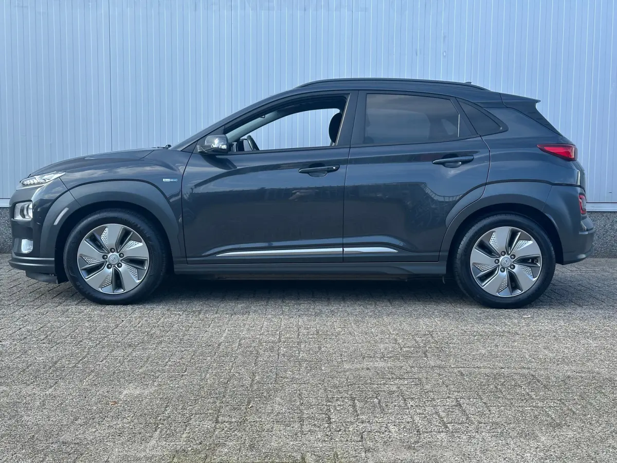 EV Fashion 64 kWh | Achteruitrijcamera | Alarm klasse 1(startblokkering) | Apple Carplay/Android Auto|telefoonintegratie premium