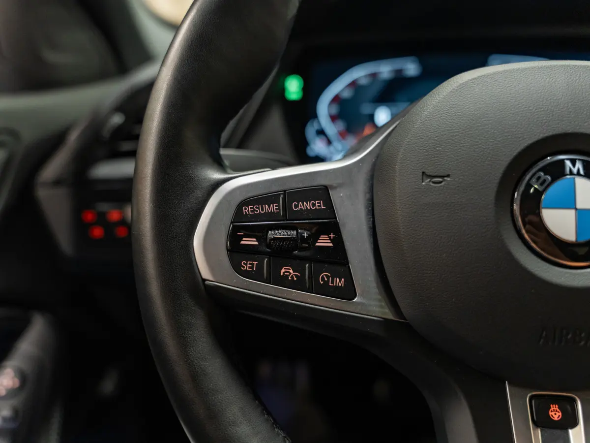 218i M-Sport Executive Edition, Pano, Digi Dash, Apple Carplay, Android Auto, Navi, Ambiënte Light, Cam
