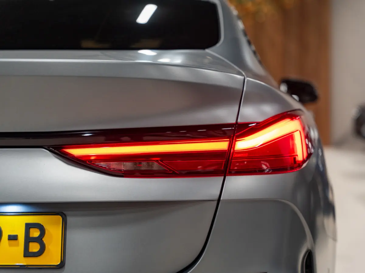 218i M-Sport Executive Edition, Pano, Digi Dash, Apple Carplay, Android Auto, Navi, Ambiënte Light, Cam