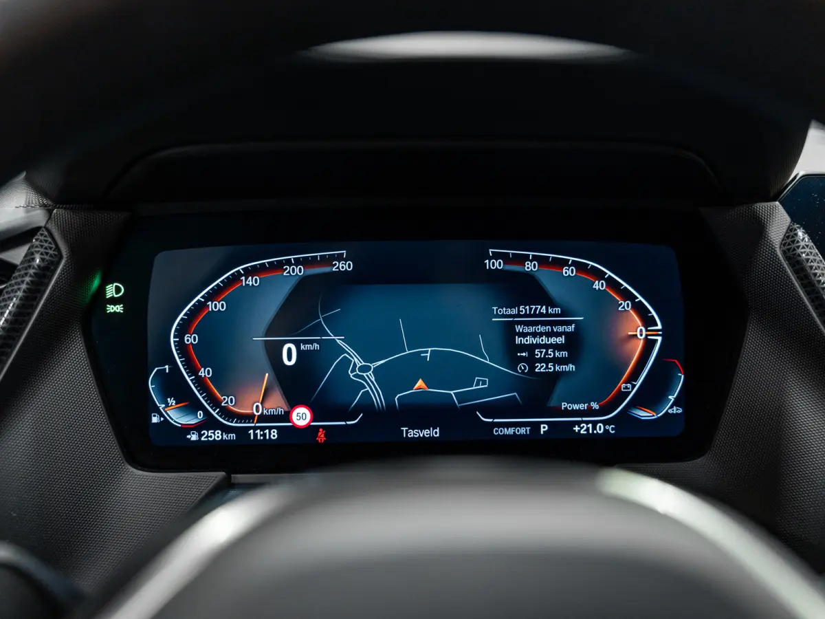 218i M-Sport Executive Edition, Pano, Digi Dash, Apple Carplay, Android Auto, Navi, Ambiënte Light, Cam