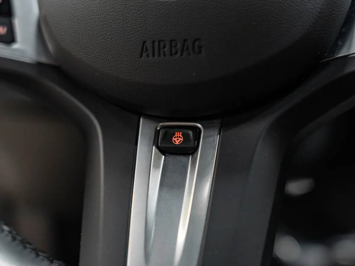 218i M-Sport Executive Edition, Pano, Digi Dash, Apple Carplay, Android Auto, Navi, Ambiënte Light, Cam
