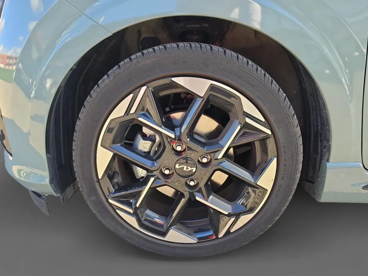 1.0 DPI GT-Line | Stoel + stuurverwarming | Lederen bekleding | Schuif/kanteldak | Navigatie | Parkeersensoren achter