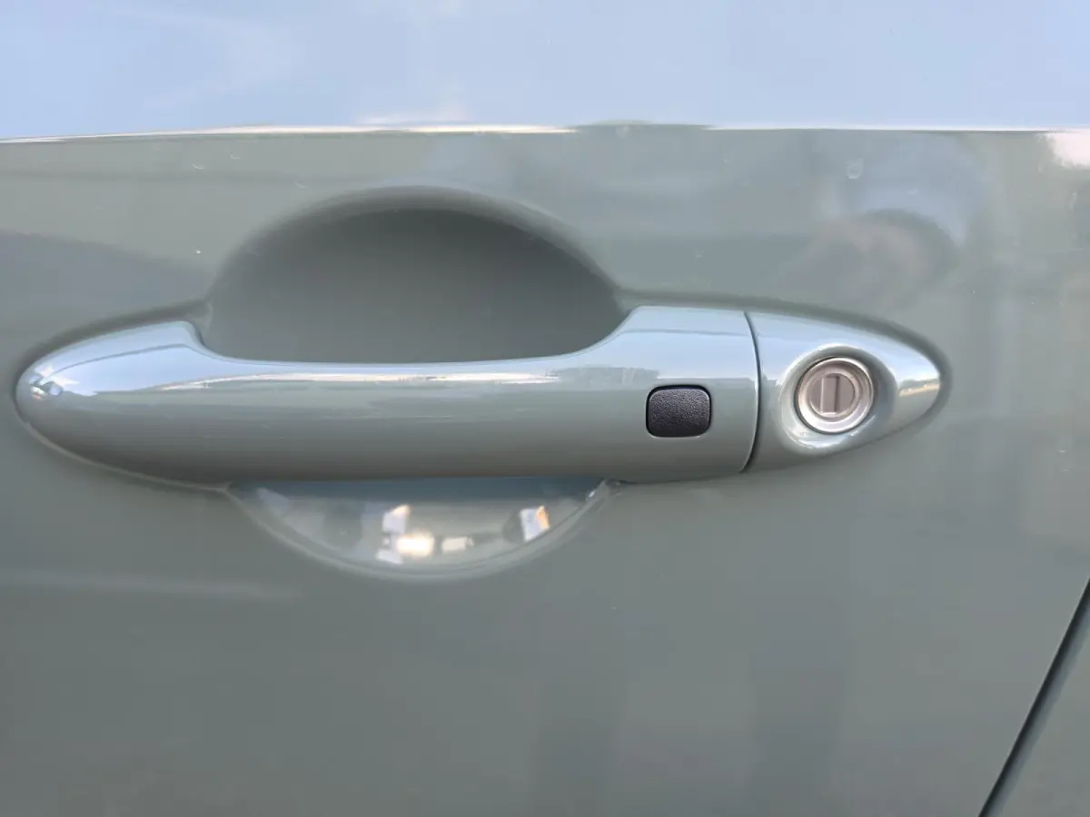 1.0 DPI GT-Line | Stoel + stuurverwarming | Lederen bekleding | Schuif/kanteldak | Navigatie | Parkeersensoren achter