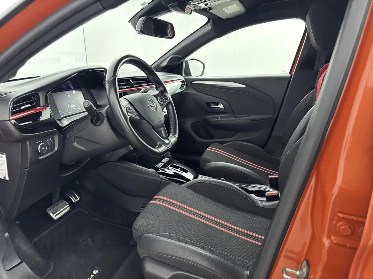 GS Line 50kWh | 1ste eigenaar | ACCU 92% | Parkeersensoren | AppleCarPlay/Android | LED lampen | AUTOMAAT