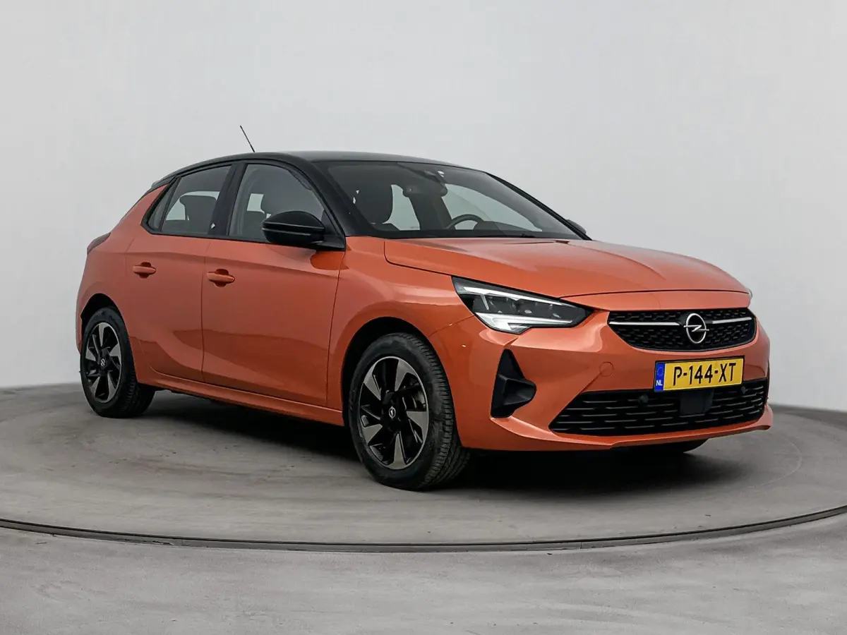 GS Line 50kWh | 1ste eigenaar | ACCU 92% | Parkeersensoren | AppleCarPlay/Android | LED lampen | AUTOMAAT