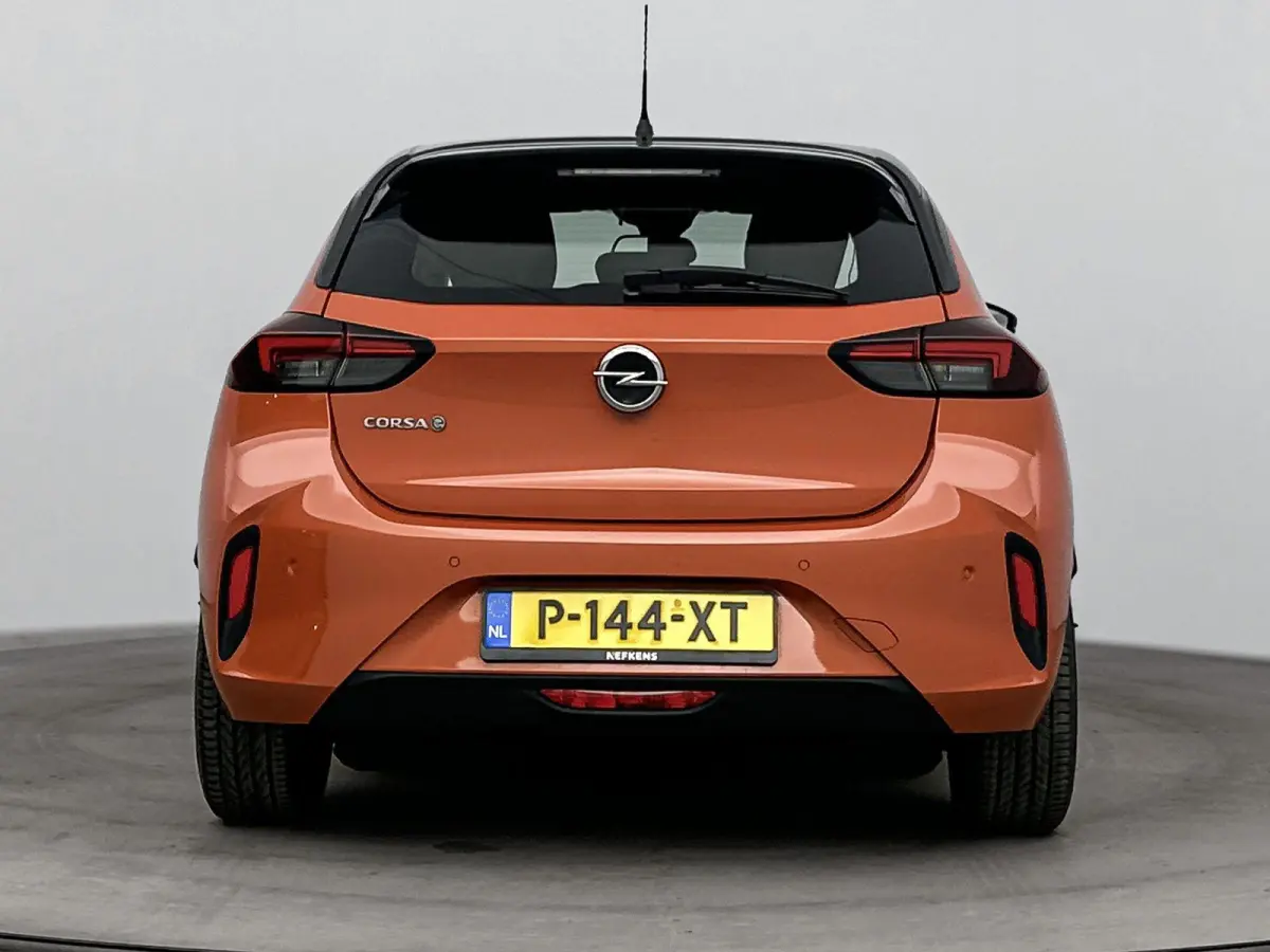 GS Line 50kWh | 1ste eigenaar | ACCU 92% | Parkeersensoren | AppleCarPlay/Android | LED lampen | AUTOMAAT