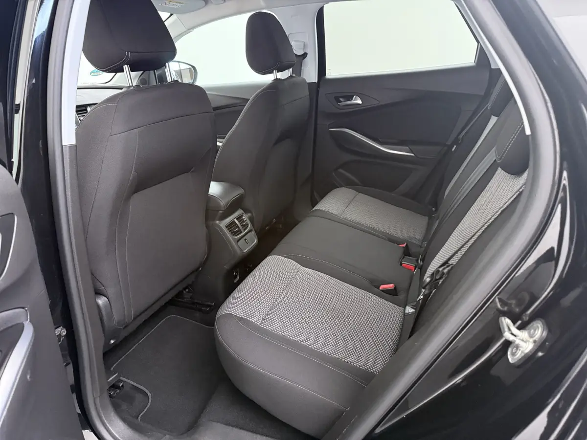 1.2 Turbo Online Edition | Airco (automatisch) | Bestuurdersstoel in hoogte verstelbaar | Cruise control