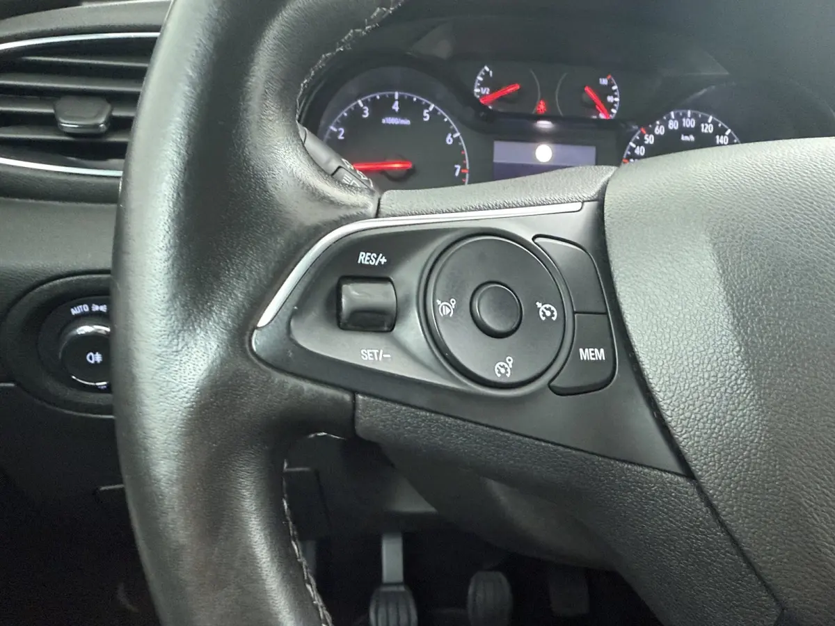 1.2 Turbo Online Edition | Airco (automatisch) | Bestuurdersstoel in hoogte verstelbaar | Cruise control