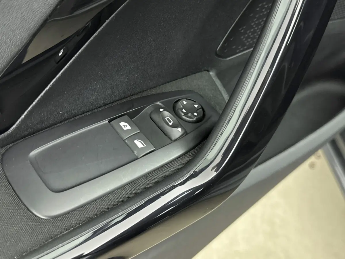 1.2 82pk Active | 1ste eigenaar | Bluetooth | Airco | Cruise control | NL. auto |