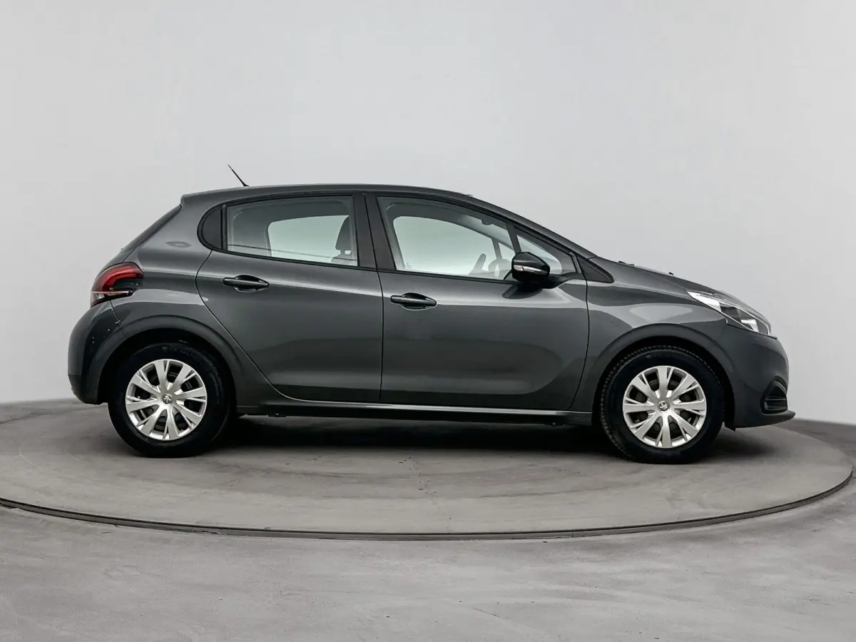 1.2 82pk Active | 1ste eigenaar | Bluetooth | Airco | Cruise control | NL. auto |
