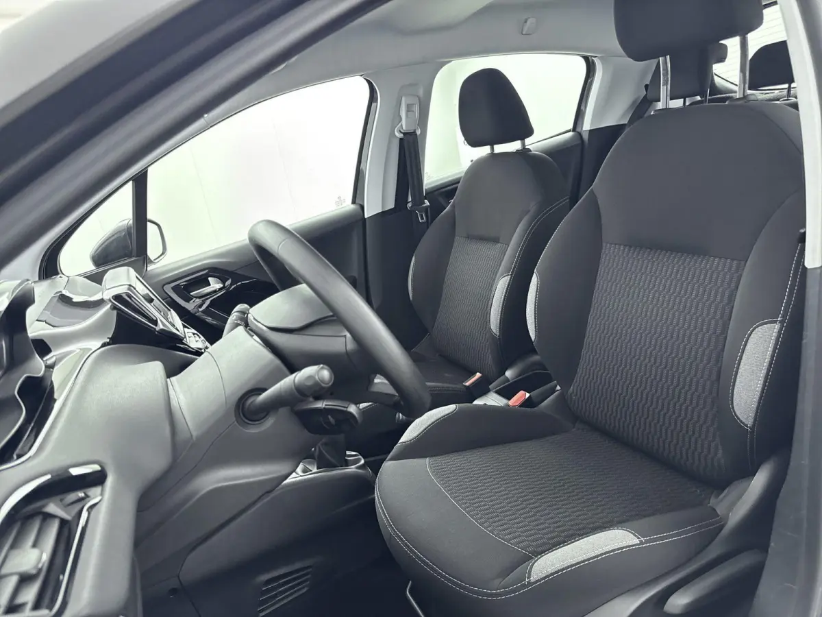 1.2 82pk Active | 1ste eigenaar | Bluetooth | Airco | Cruise control | NL. auto |