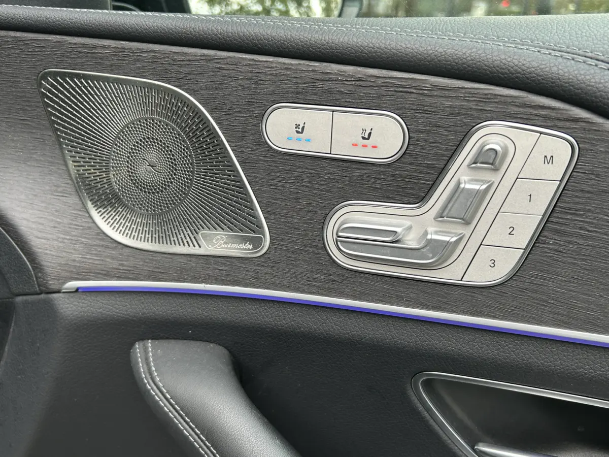 350e 4Matic AMG // Trekhaak // Burmester // Luchtvering // Panoramadak // Headup // 22" // Memory // Nappa Leer // Distronic