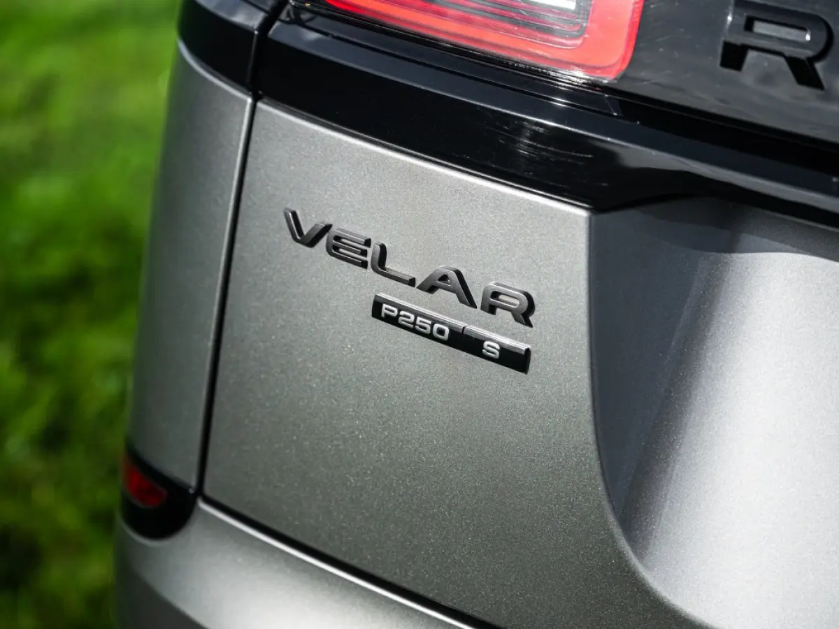 P250 AWD S R-Dynamic Trekhaak Premium Audio