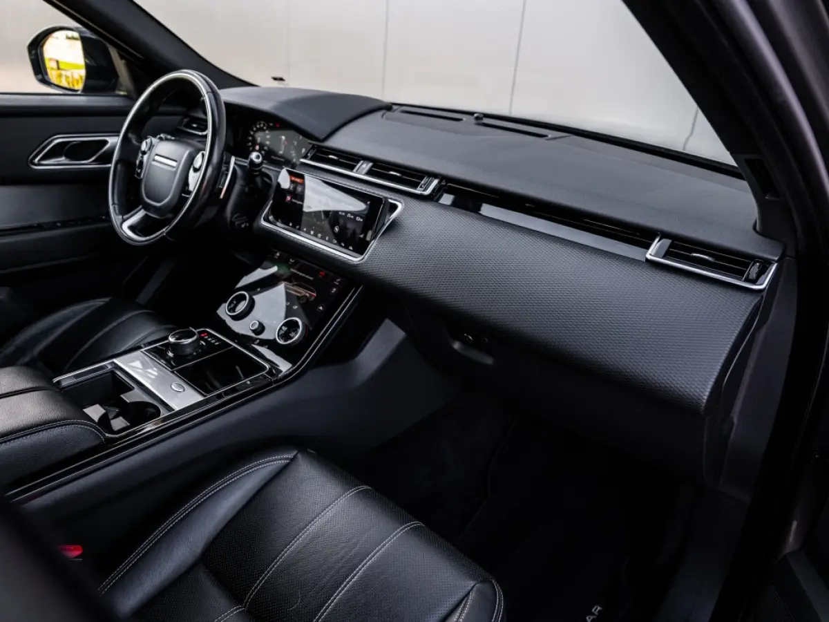 P250 AWD S R-Dynamic Trekhaak Premium Audio