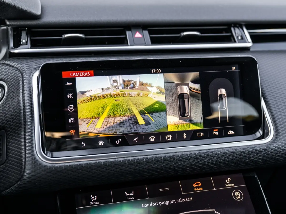 P250 AWD S R-Dynamic Trekhaak Premium Audio