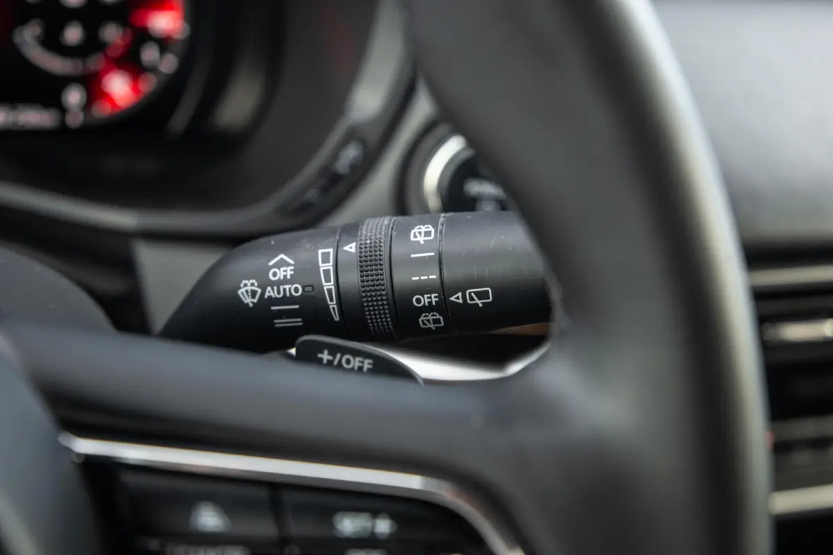 2.5 e-SkyActiv PHEV CAMERA / STOELVERWARMING + KOELING / CARPLAY / ADAPTIVE CRUISE