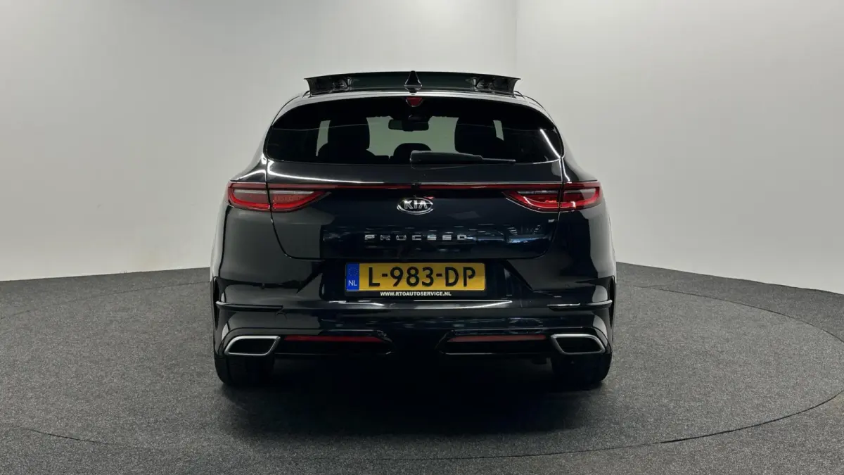 1.5 T-GDI GT-Line PANO CAMERA CRUISE CARPLAY NAVI ECC.
