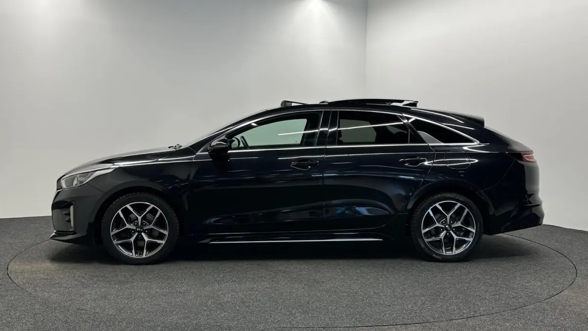 1.5 T-GDI GT-Line PANO CAMERA CRUISE CARPLAY NAVI ECC.
