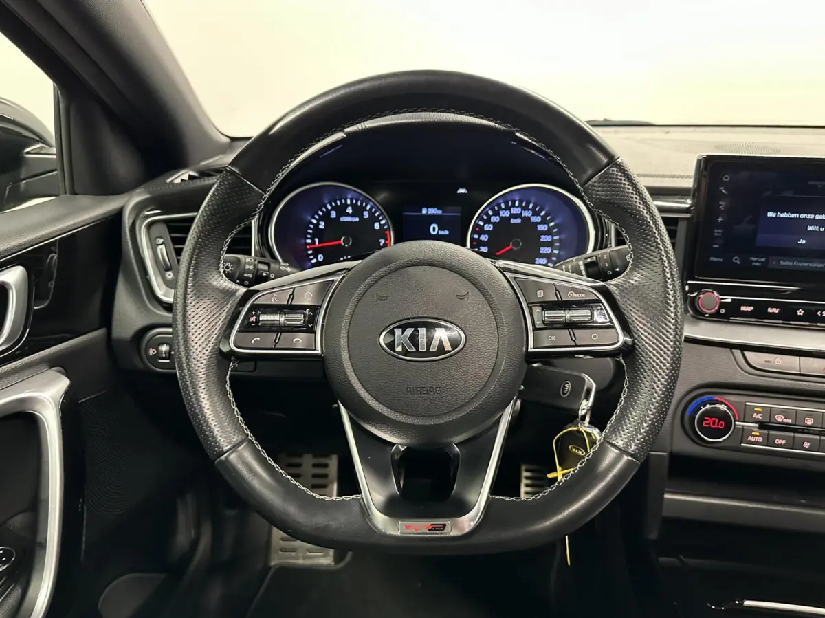 1.5 T-GDI GT-Line PANO CAMERA CRUISE CARPLAY NAVI ECC.