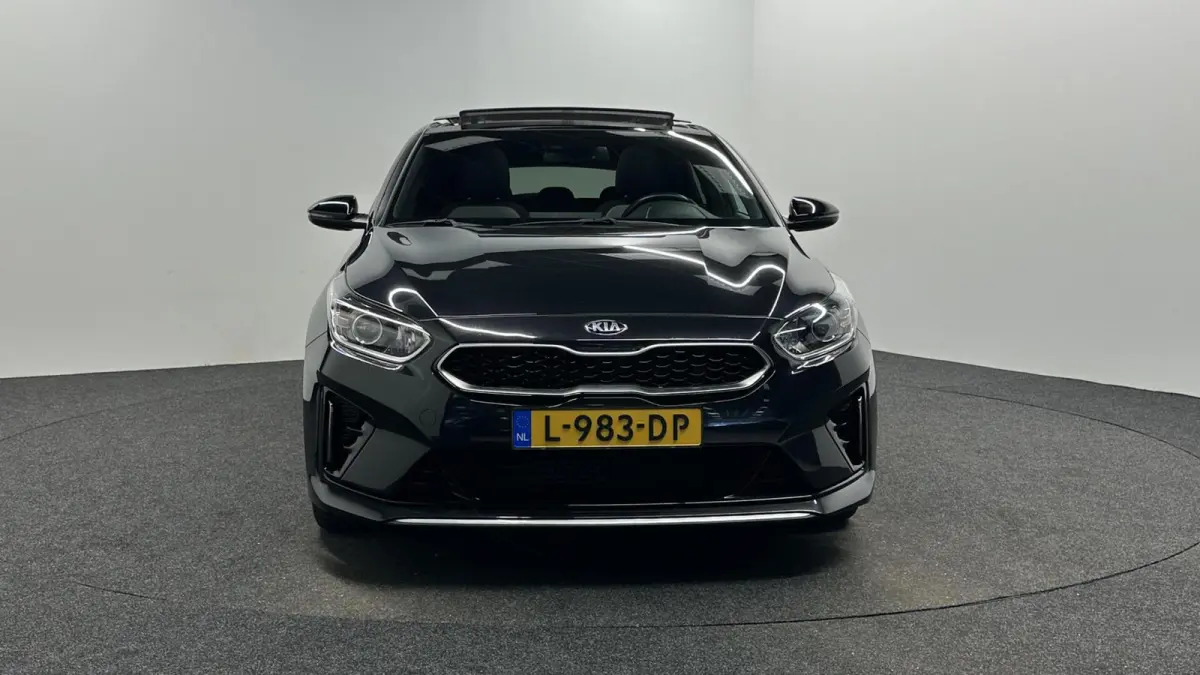 1.5 T-GDI GT-Line PANO CAMERA CRUISE CARPLAY NAVI ECC.
