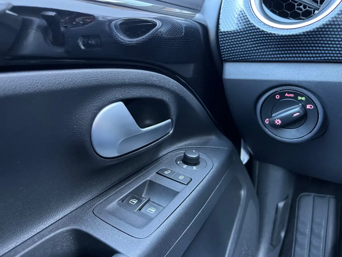 Up! 1.0 BMT move up! Nw.Model/NL.Auto/Airco/Elc.Pakket/5Deurs/Goed Onderhouden