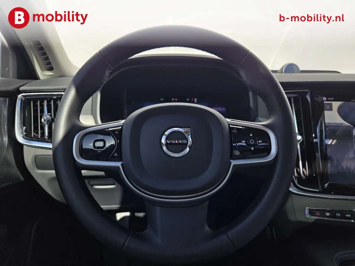 2.0 T8 Plug-in hybrid AWD Ultra Dark Trekhaak 2100kg Panoramadak NL Auto! | Head-Up | ACC | Bowers&Wilkins | 360 camera | Leer