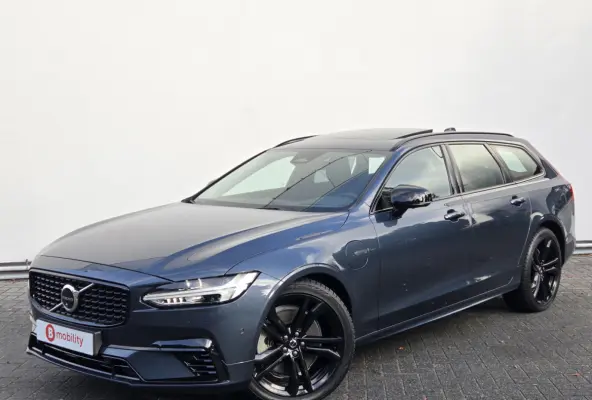 2.0 T8 Plug-in hybrid AWD Ultra Dark Trekhaak 2100kg Panoramadak NL Auto! | Head-Up | ACC | Bowers&Wilkins | 360 camera | Leer