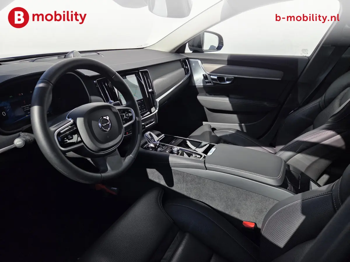 2.0 T8 Plug-in hybrid AWD Ultra Dark Trekhaak 2100kg Panoramadak NL Auto! | Head-Up | ACC | Bowers&Wilkins | 360 camera | Leer