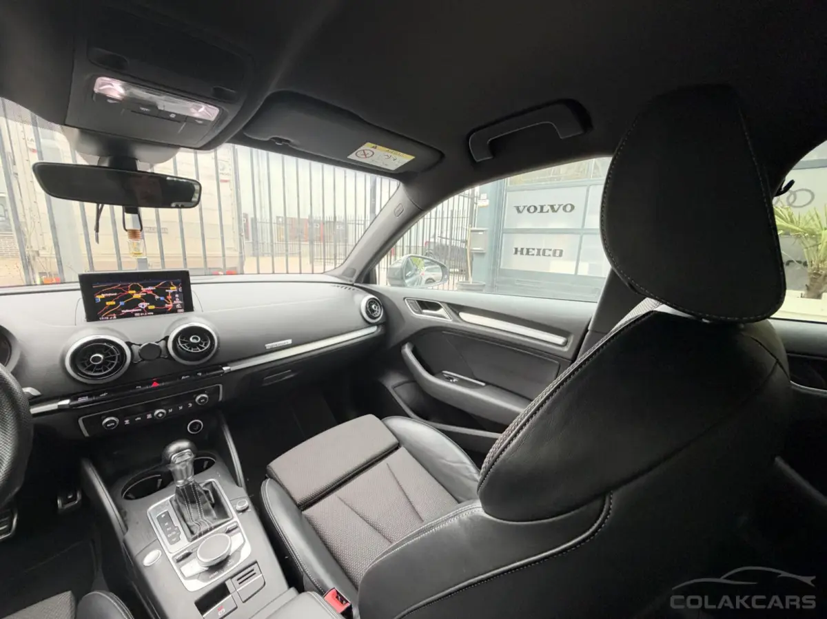 1.4 e-tron Lease Edition