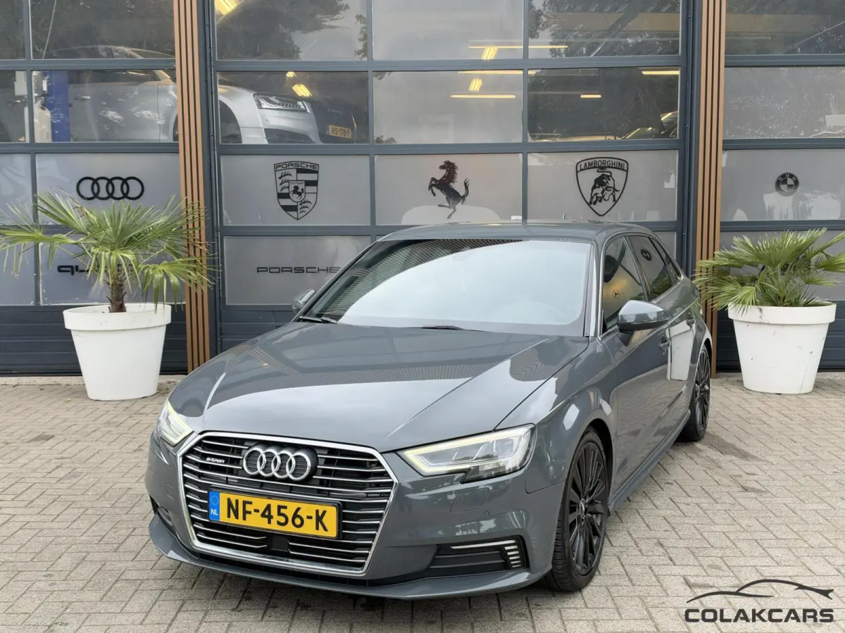1.4 e-tron Lease Edition