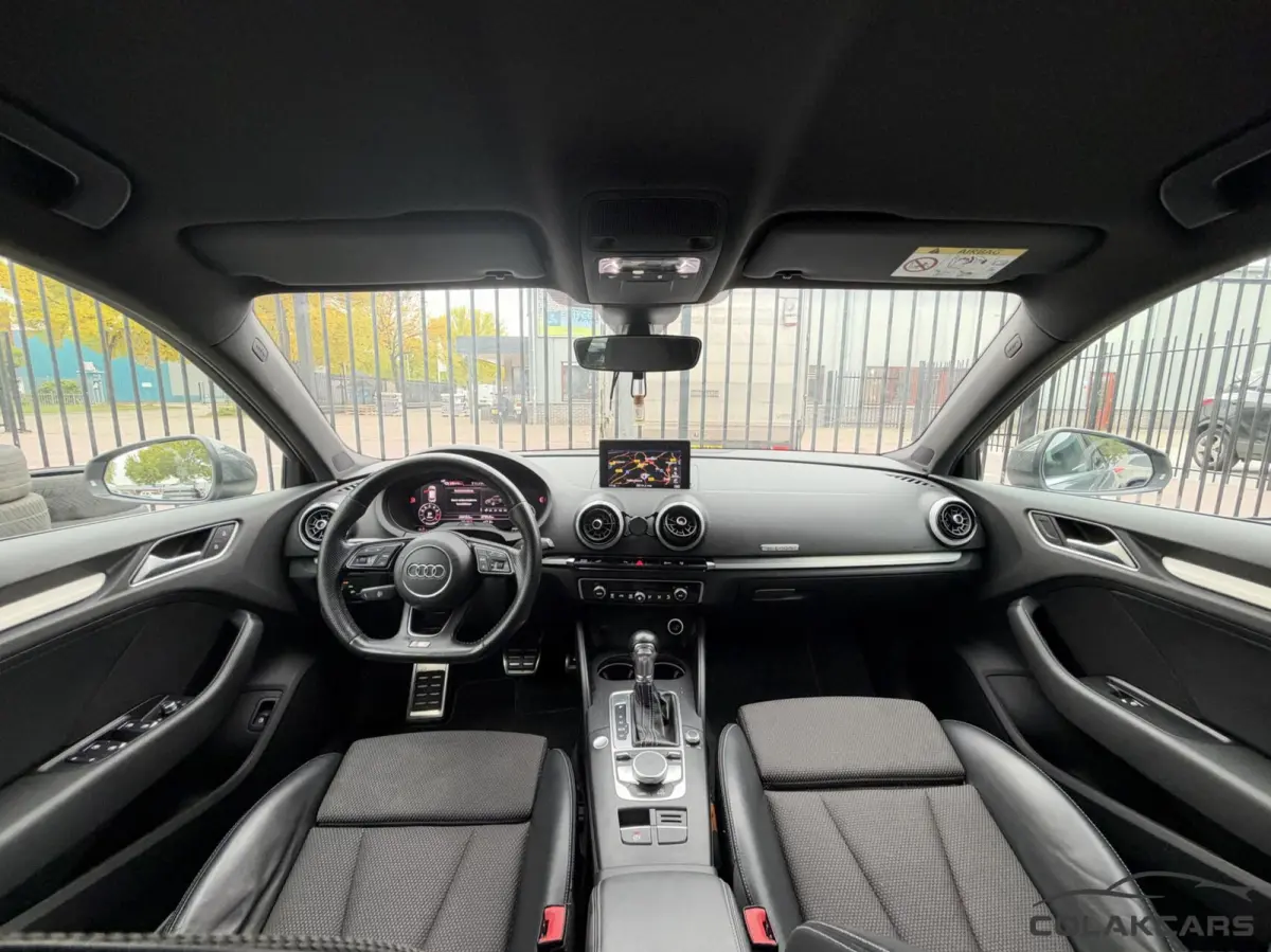 1.4 e-tron Lease Edition