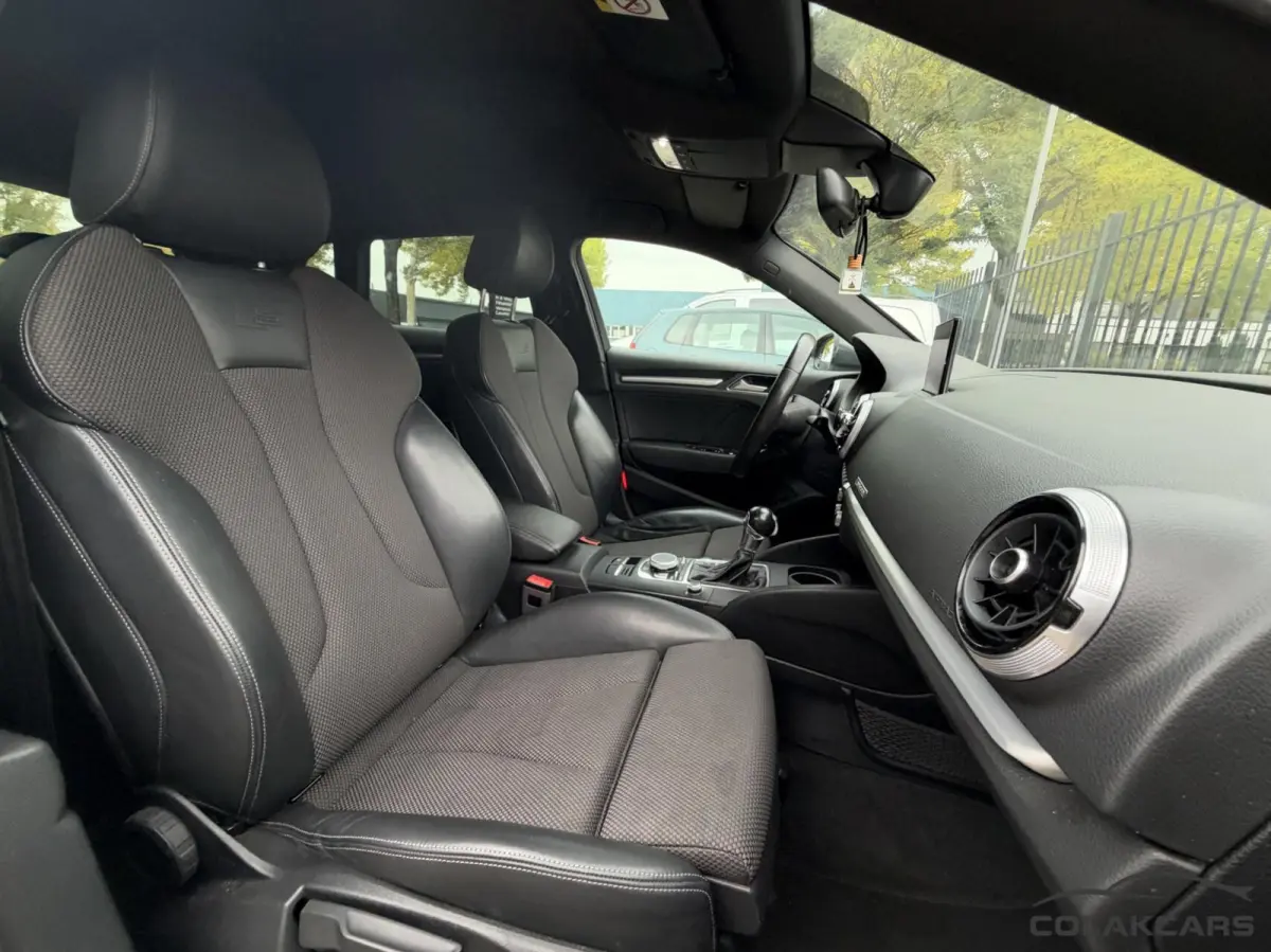 1.4 e-tron Lease Edition