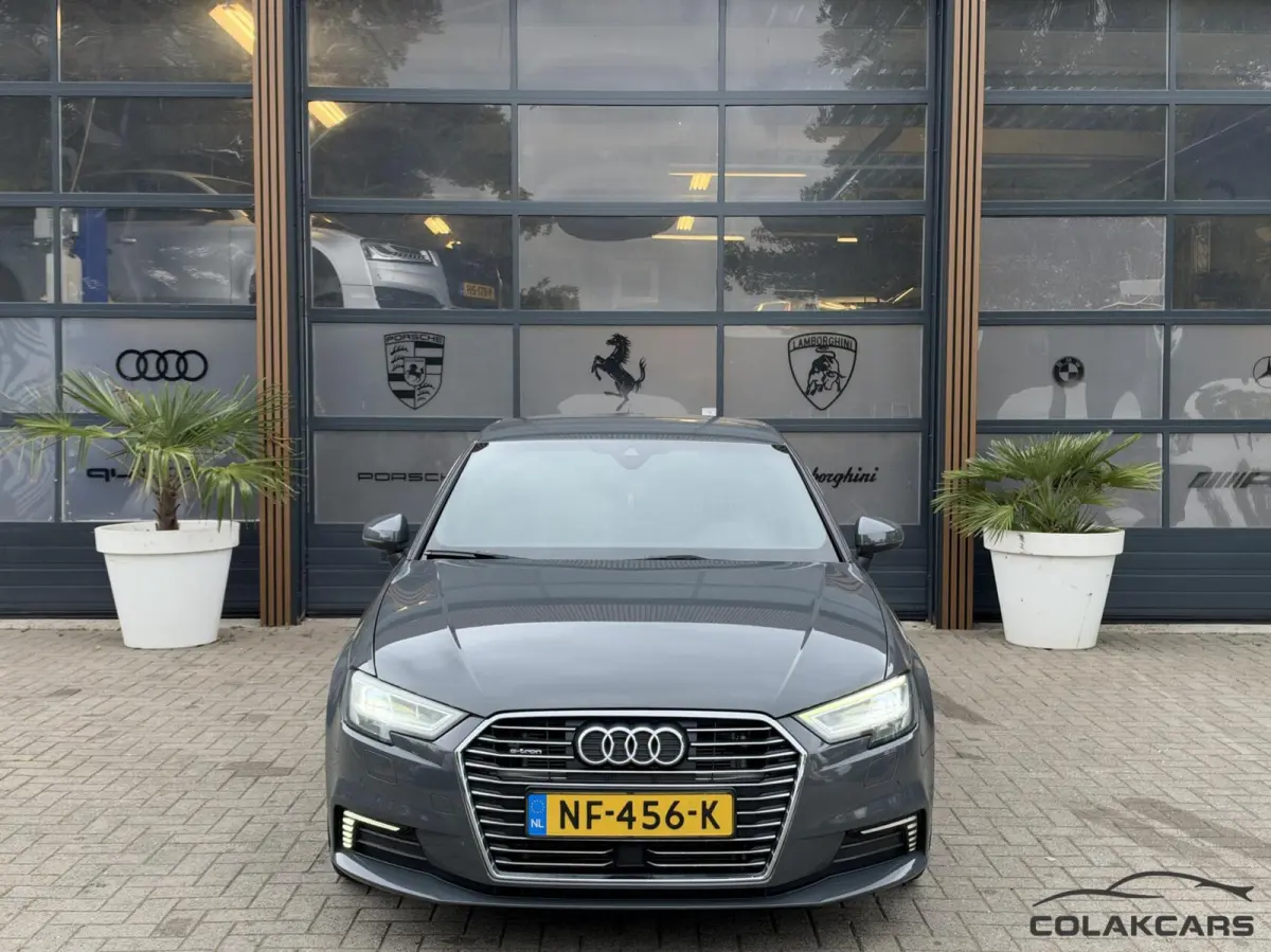 1.4 e-tron Lease Edition
