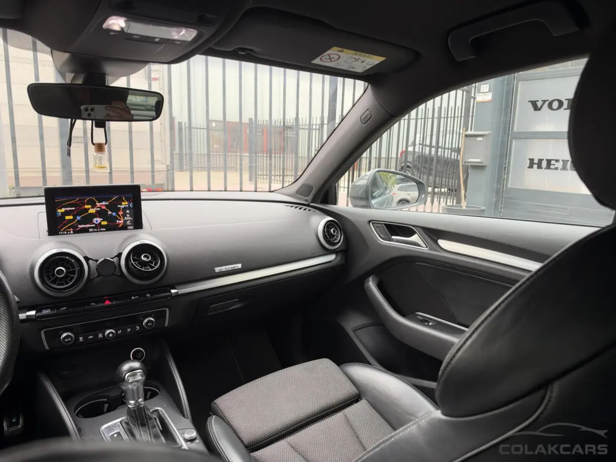 1.4 e-tron Lease Edition