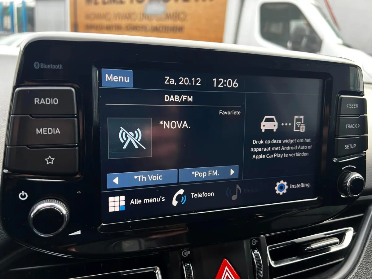 1.0 T-GDi MHEV Comfort Clima_PDC_Trekh