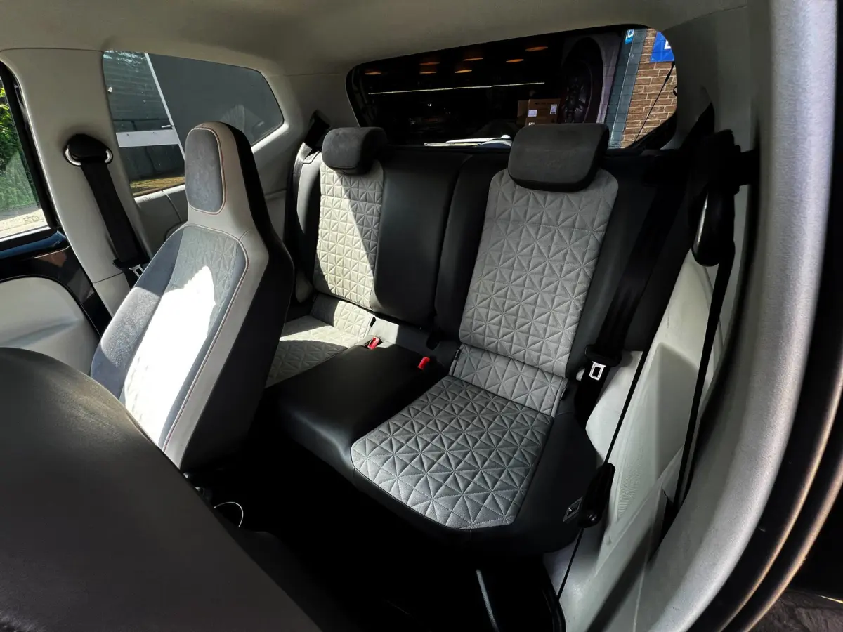 Up! 1.0 BMT high up! cruise_Airco_Carplay