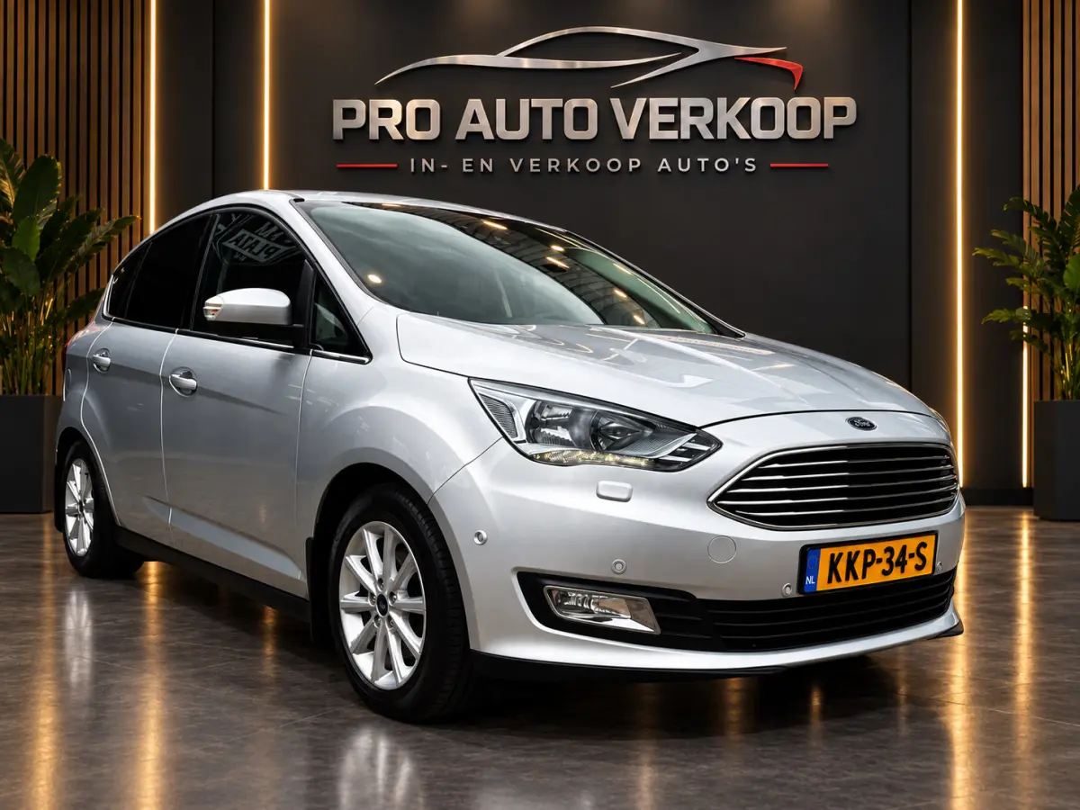 1.5 Titanium carplay_PDC_Cruise_Automaat_Trekhaak