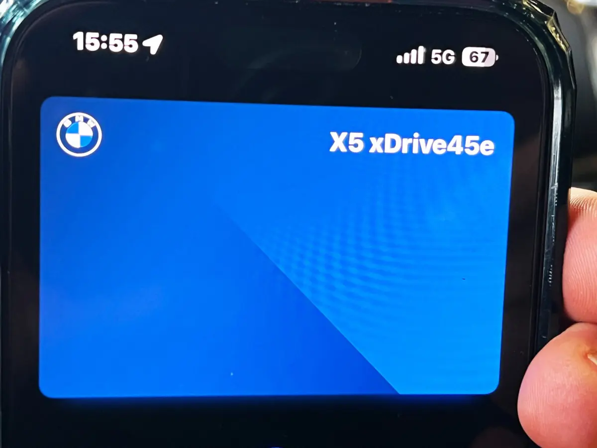 XDrive45e High Executive M-pakket_3d camera_Drive assist
