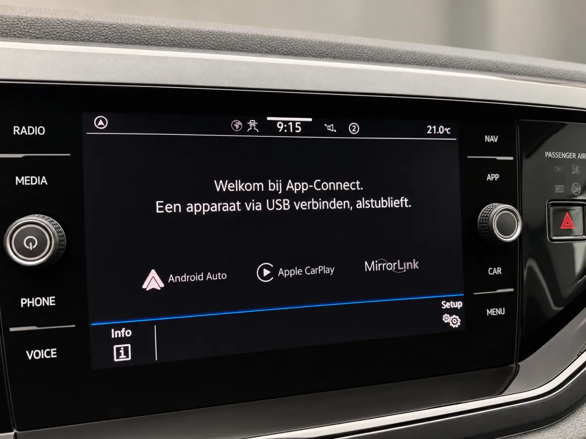 1.5 TSI R-Line Business Carplay_Front assit_Led_zeer nette auto