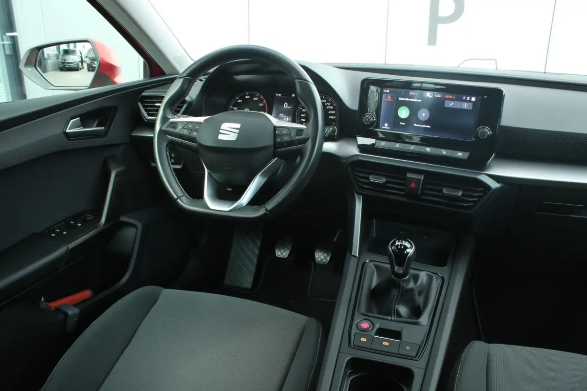 1.0 TSI 90pk Reference | Apple CarPlay/ Android auto | Cruise control | Climate Control