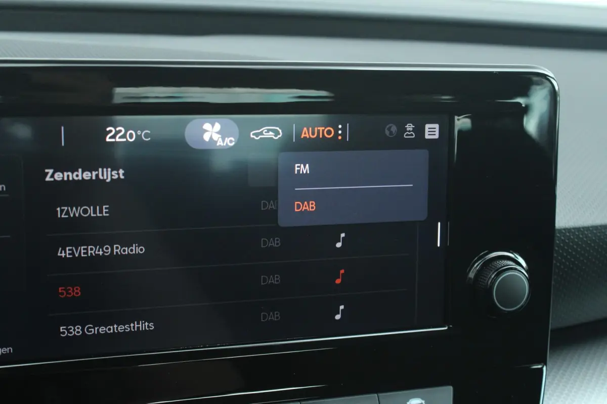 1.0 TSI 90pk Reference | Apple CarPlay/ Android auto | Cruise control | Climate Control