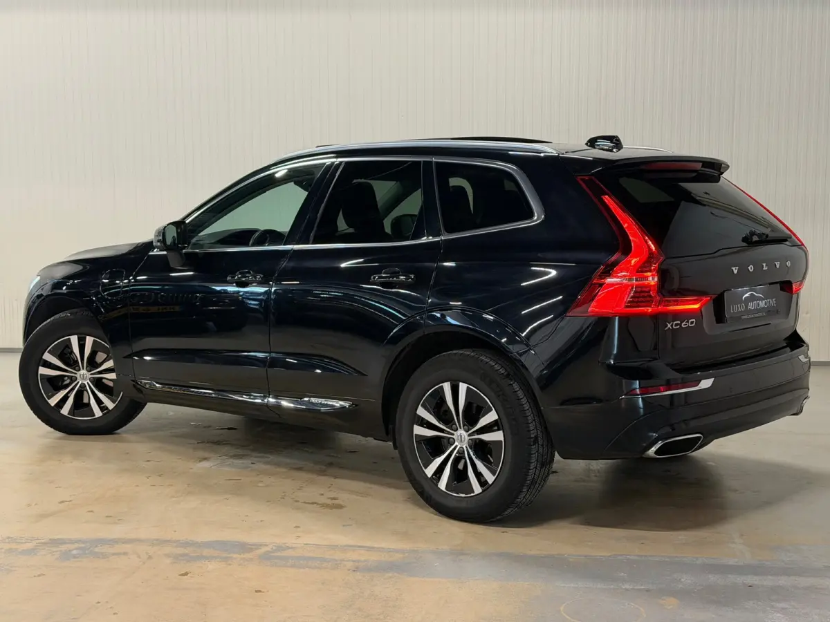 2.0 Recharge T6 AWD Inscription | PANO | LEDER | H&K | 360 CAMERA