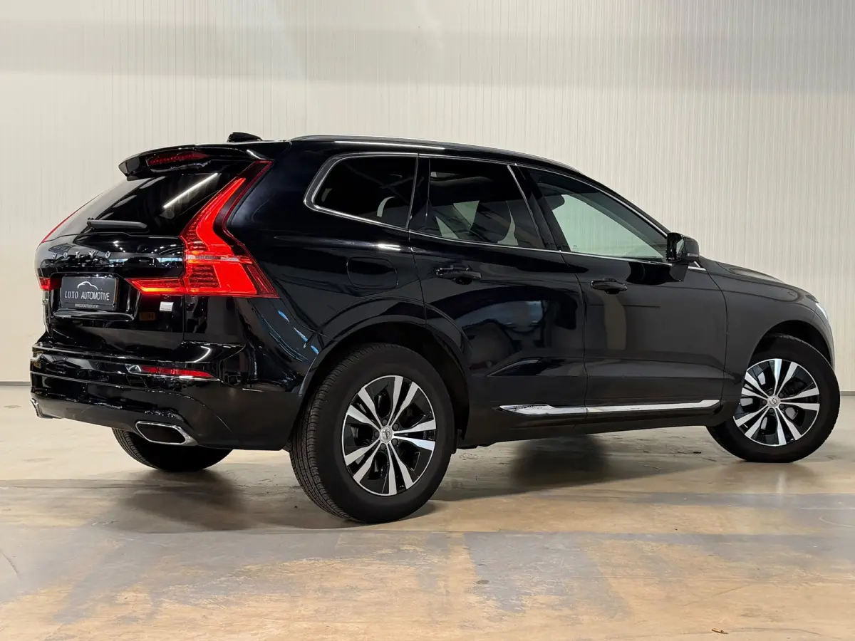 2.0 Recharge T6 AWD Inscription | PANO | LEDER | H&K | 360 CAMERA